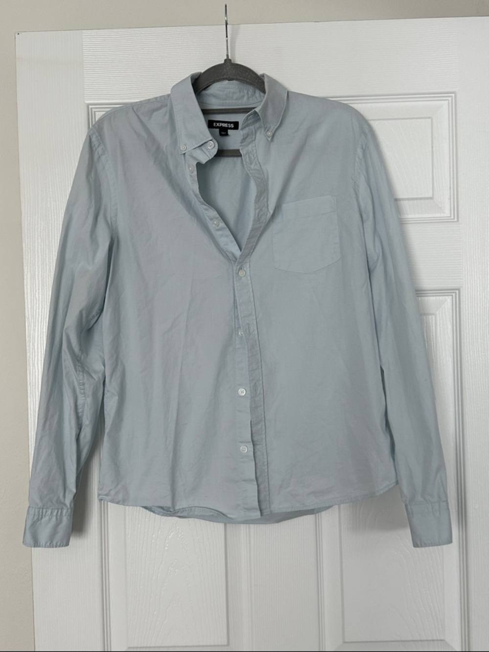 Express Men's Pale Blue Casual Button-Down Shirt